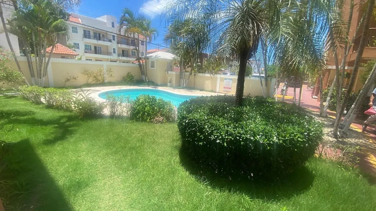 Lägenhet Pool View First Floor 2 Bdrm Condo Punta Cana